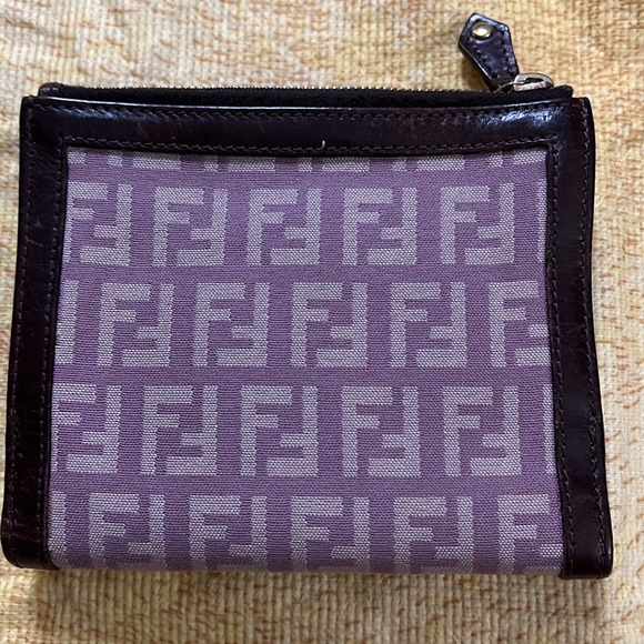 Vintage RARE Fendi FF Purple Canvas and Leather Wallet with dust bag - Picture 3 of 10